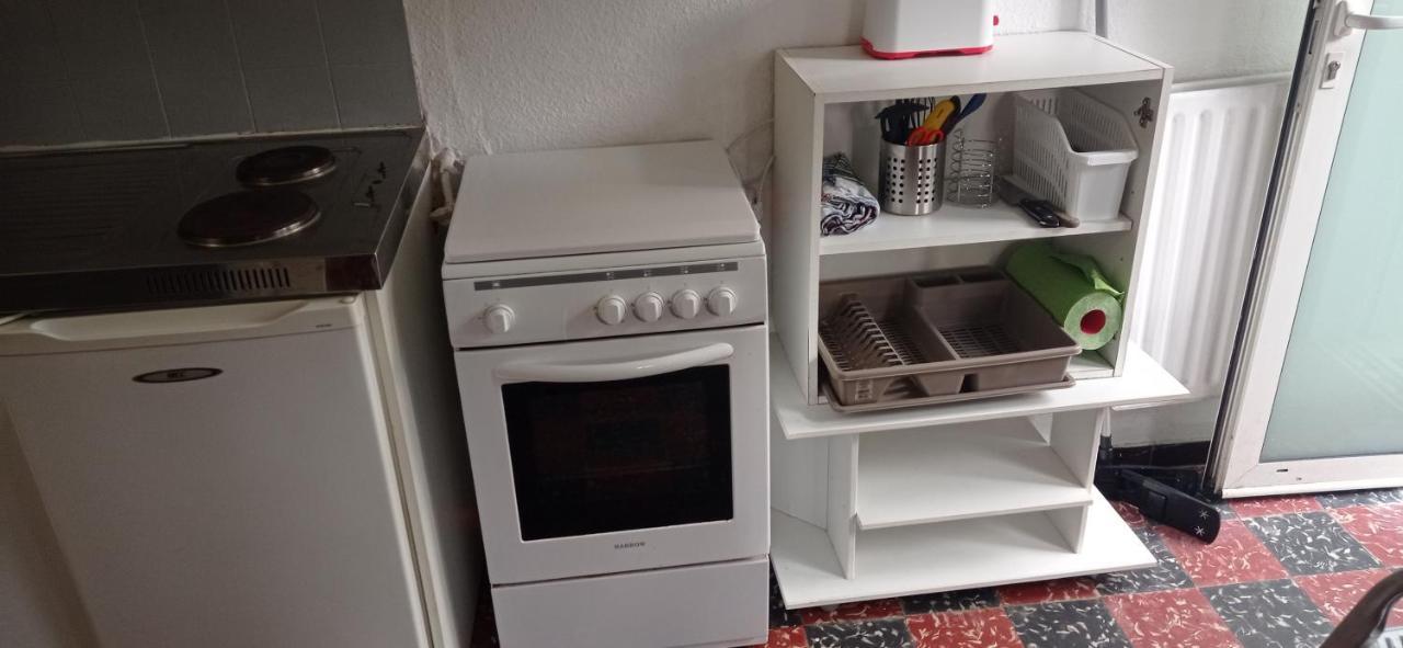 Appart Independant, 1 Lit Deux Personnes Et 1 Appoint Piscine Jardin Direct Gare Aeroport Et Jardin Toulouse Ngoại thất bức ảnh